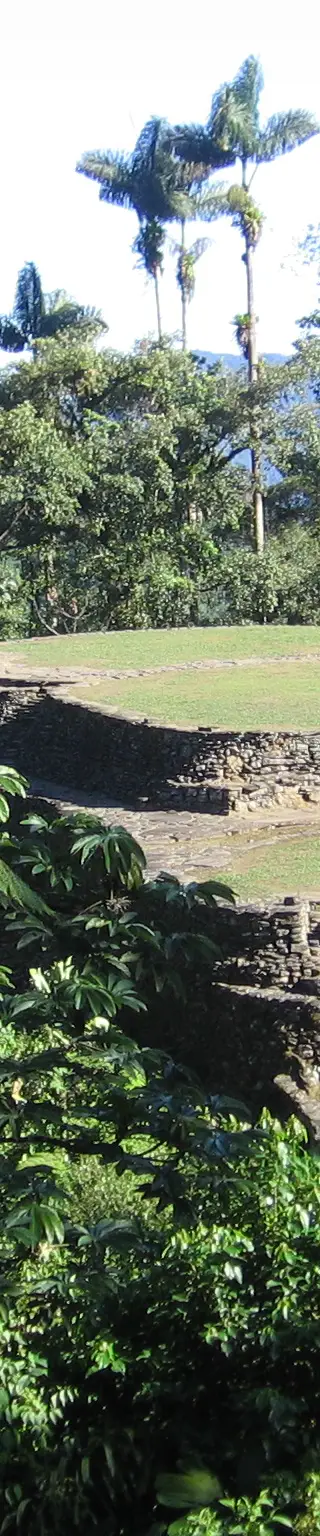Ziehe ins Abenteuer auf einer Wanderung  zur Ciudad Perdida